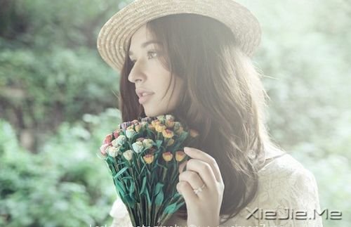 就算是刺猬,也会遍体鳞伤 (9) 唯美女生图片 (9)